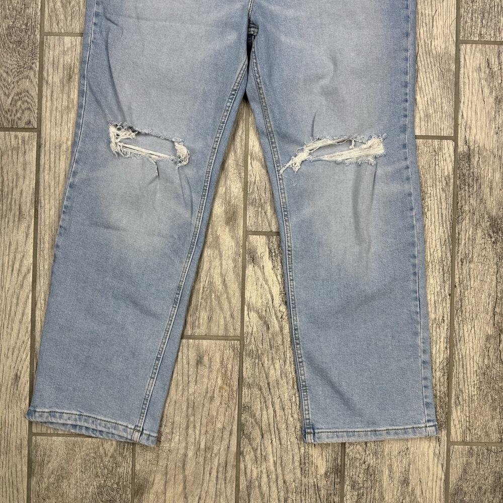 Wrangler Women's High Rise True Straight Fit Crop Jeans Size 12 Blue Denim 25x30 - Picture 3 of 10